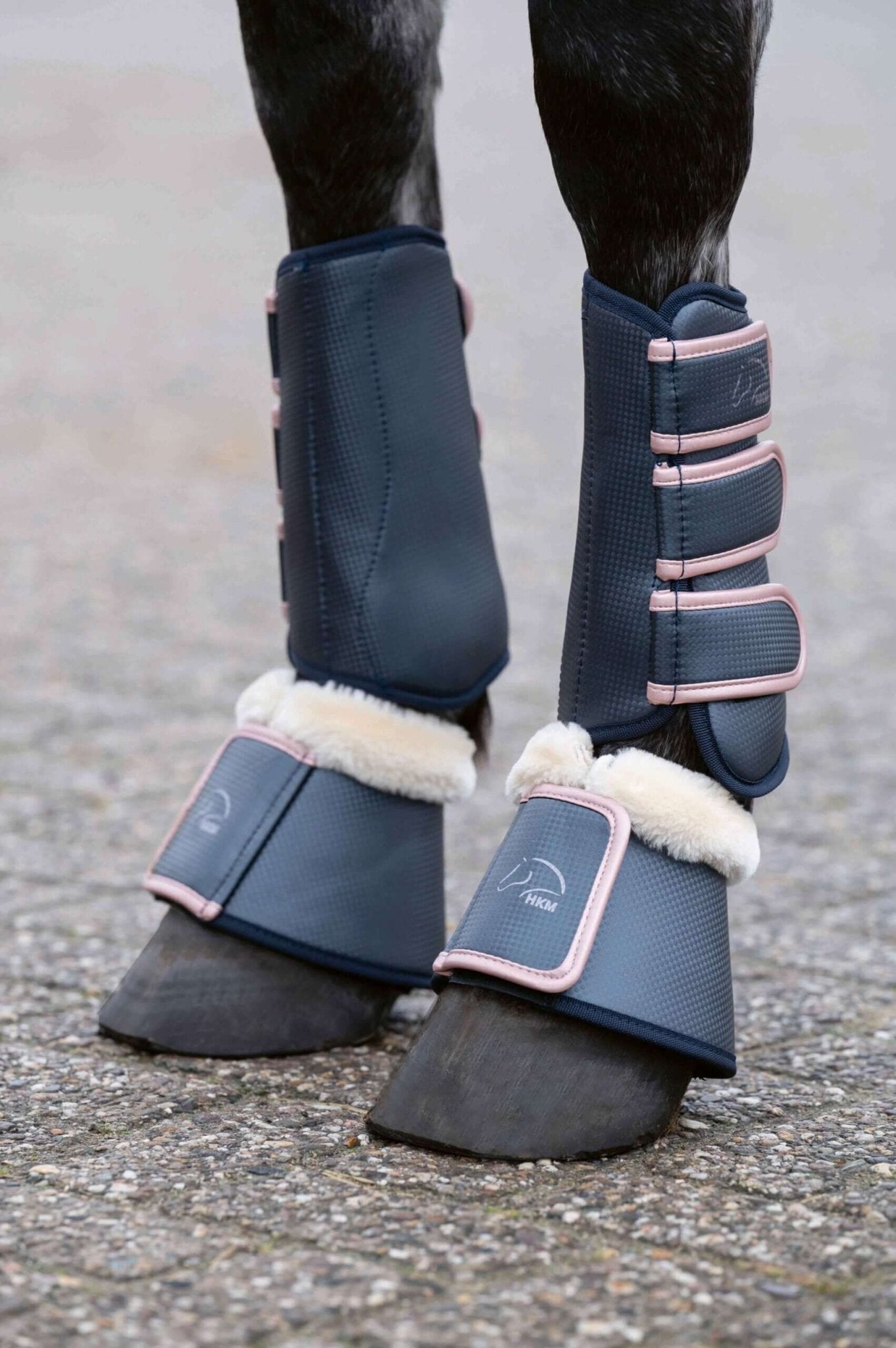 Benskydd Rosegold Framben från HKM säljs av Fåglasång