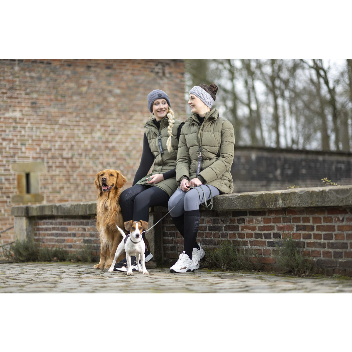 Ridjacka Dakota, khaki, på person