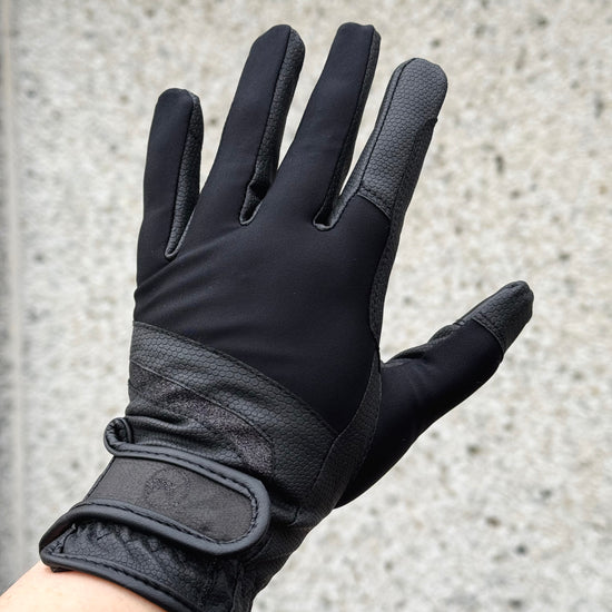 Ridhandske Black Spark Serino med touch | Nova -  från  NOVA