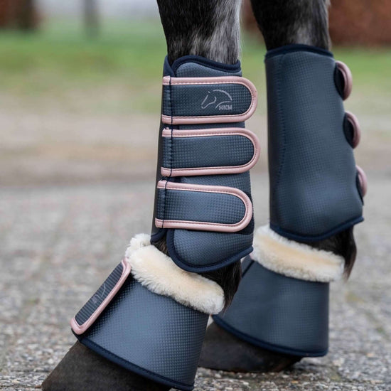 Benskydd Rosegold Framben från HKM säljs av Fåglasång 