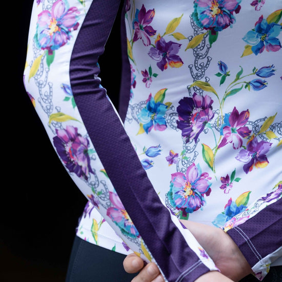 Ridtröja Flower från HKM -Långärmad och skön säljs av Fåglasång 